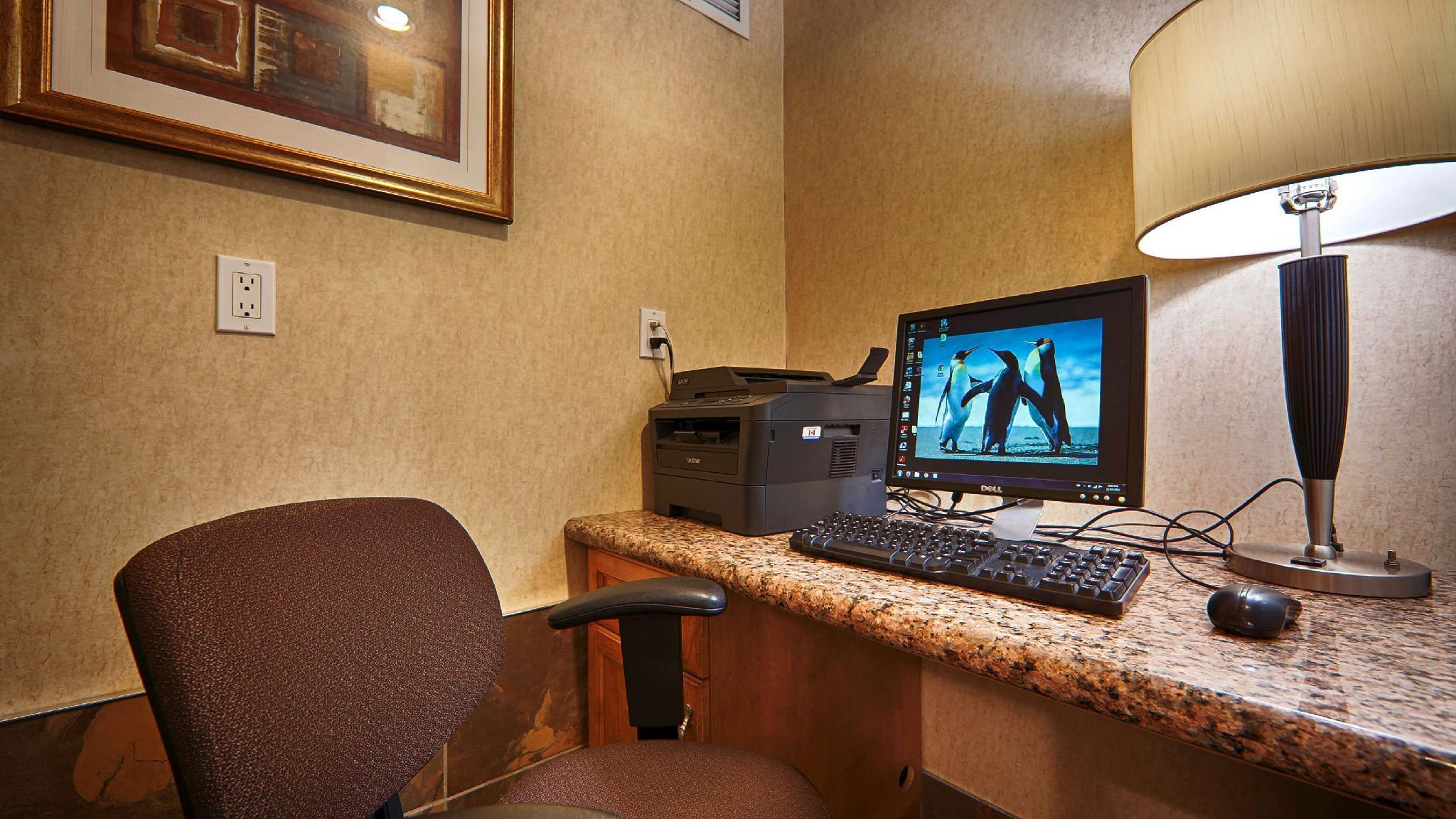 Best Western Peace Arch Inn Surrey Exterior foto