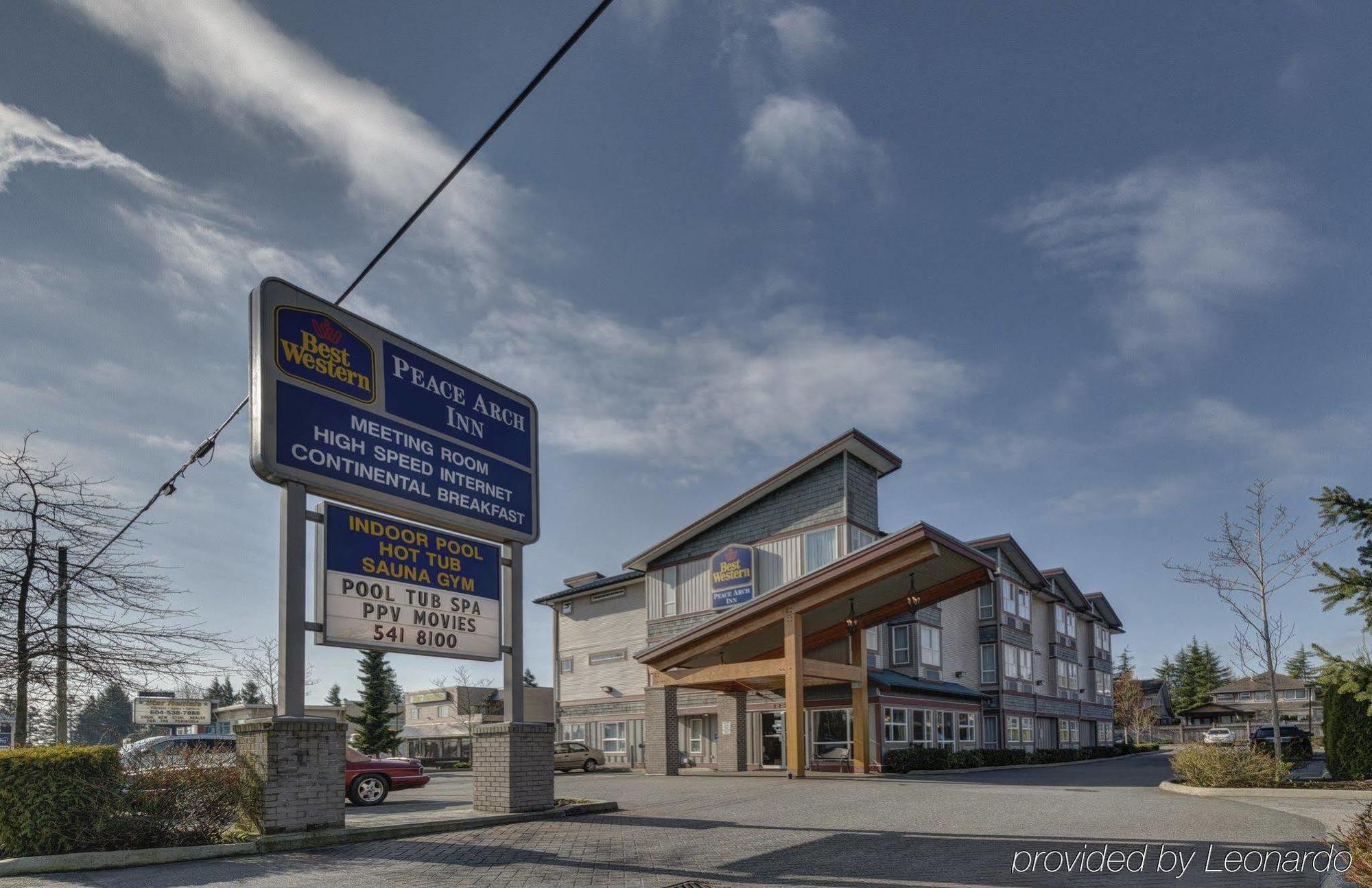 Best Western Peace Arch Inn Surrey Exterior foto
