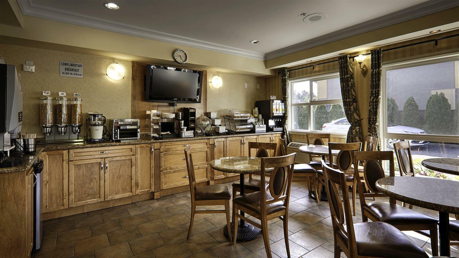Best Western Peace Arch Inn Surrey Exterior foto